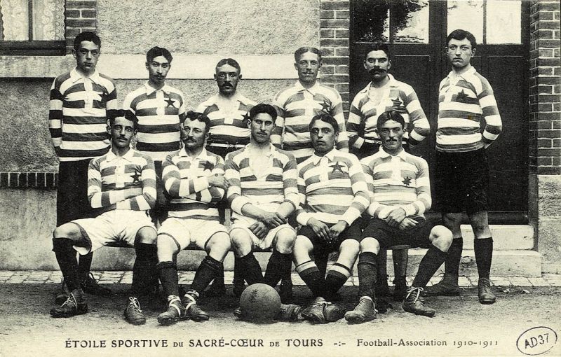 Fichier:10Fi261-1452.jpg